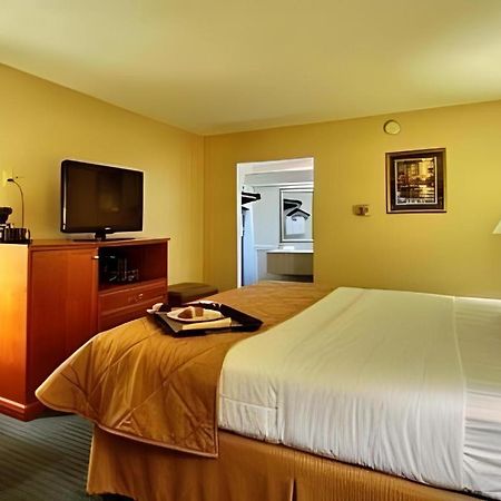 Lifestyle Inn Cedar Falls Ngoại thất bức ảnh