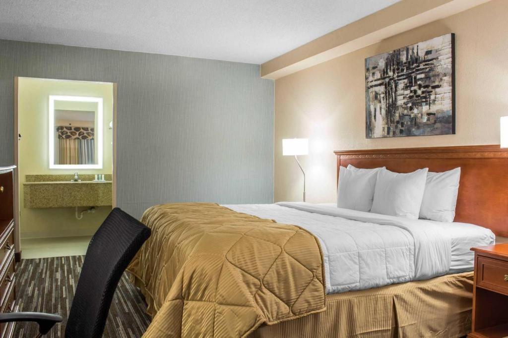 Lifestyle Inn Cedar Falls Ngoại thất bức ảnh
