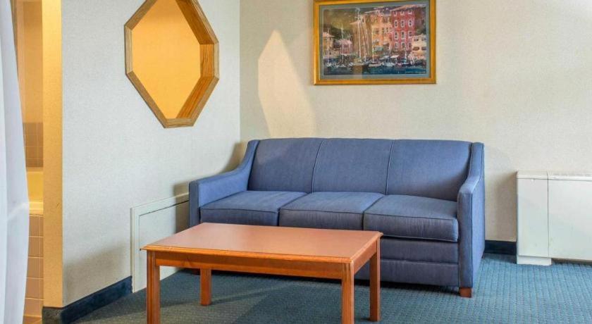 Lifestyle Inn Cedar Falls Ngoại thất bức ảnh