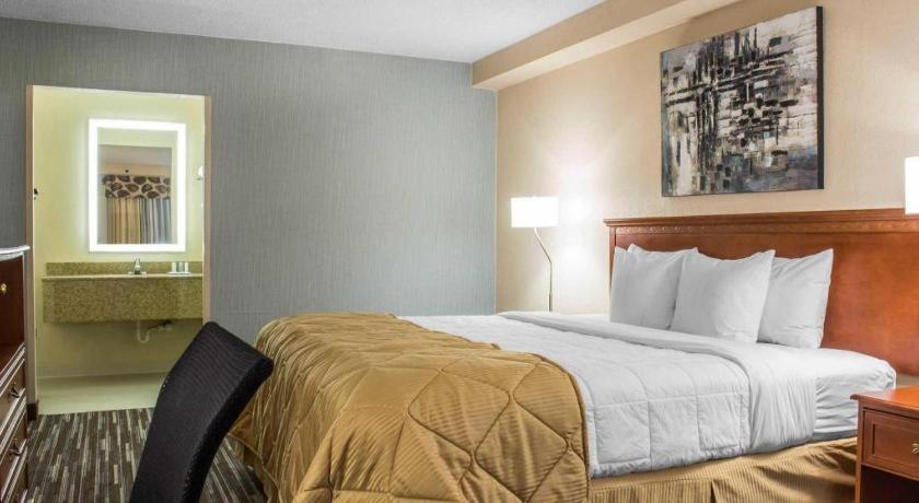 Lifestyle Inn Cedar Falls Ngoại thất bức ảnh