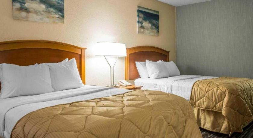 Lifestyle Inn Cedar Falls Ngoại thất bức ảnh